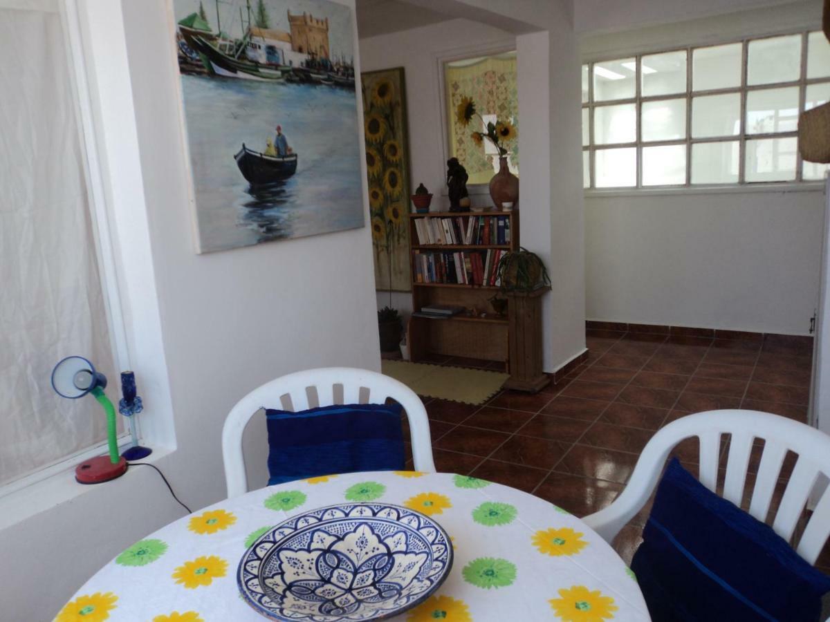 Apartment Joli Au Terrasse Pour 3 Personnes *
