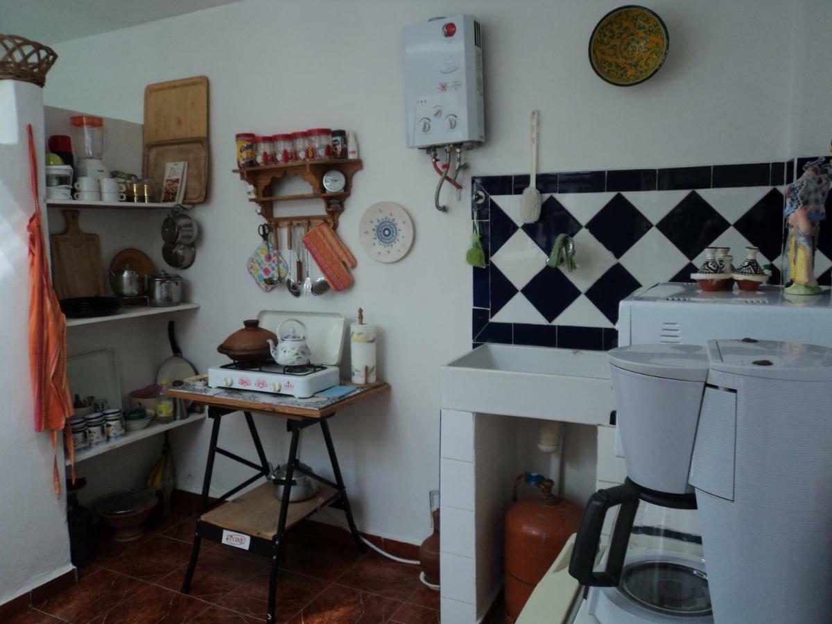 Apartment Joli Au Terrasse Pour 3 Personnes *